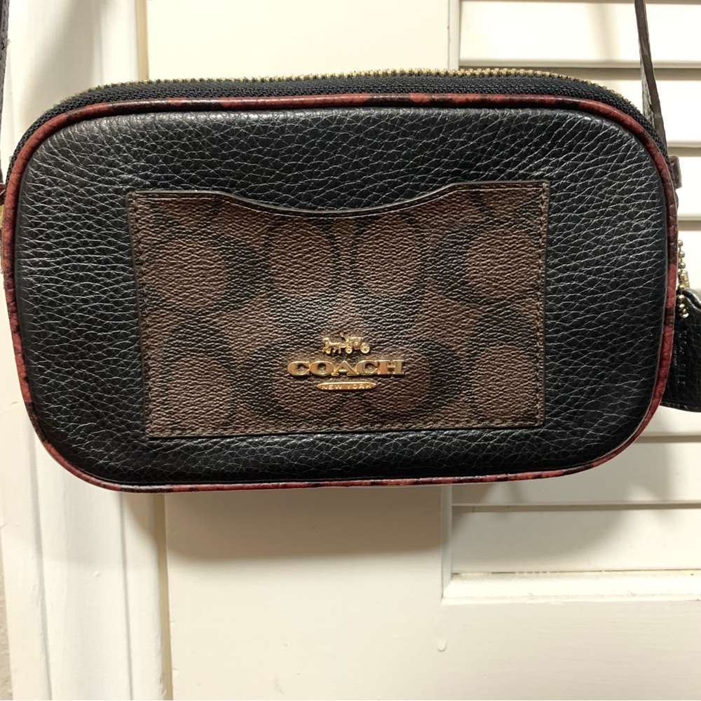 Coach mini crossbody bag